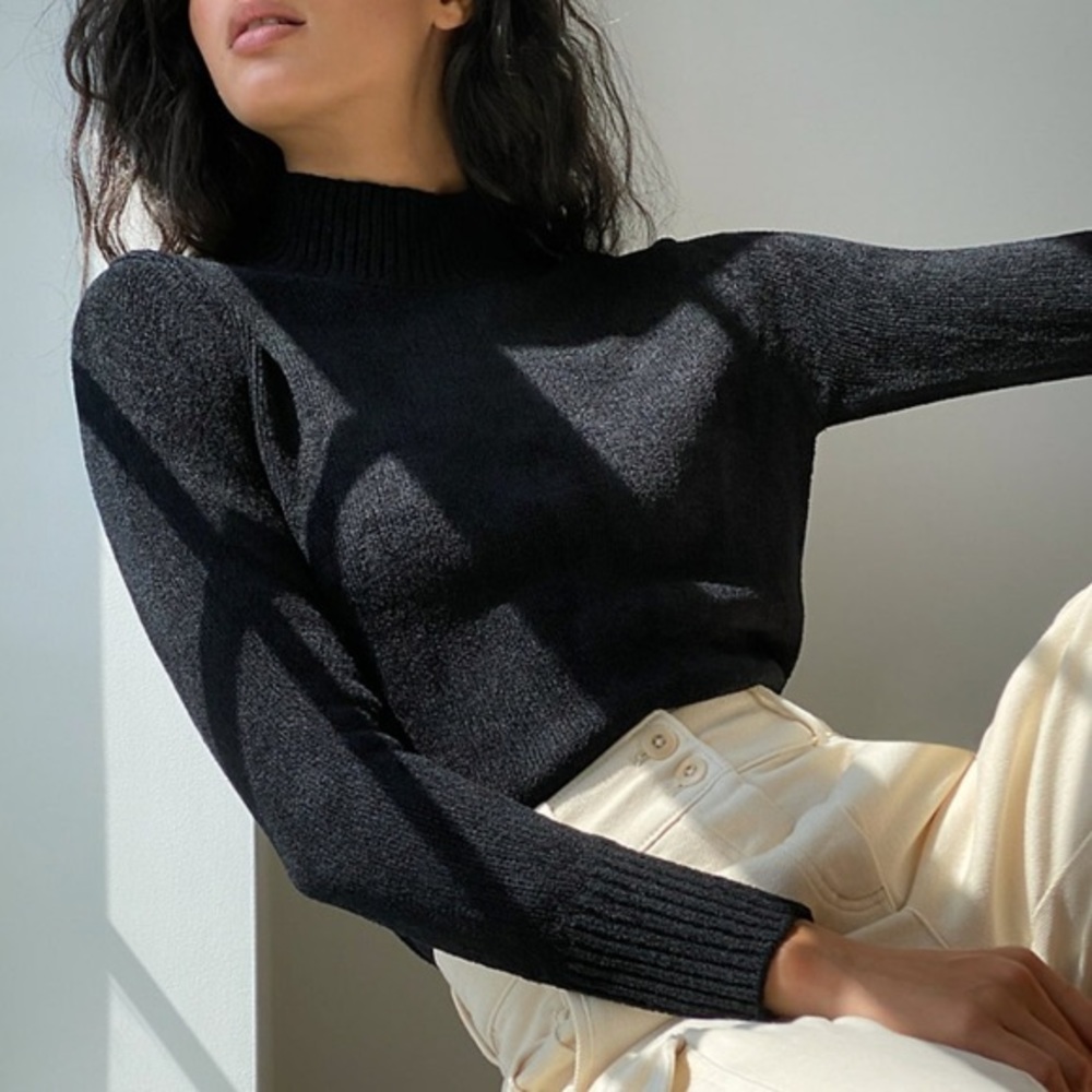 Wilfred Aritzia Chenille Black Mock Neck Sweater